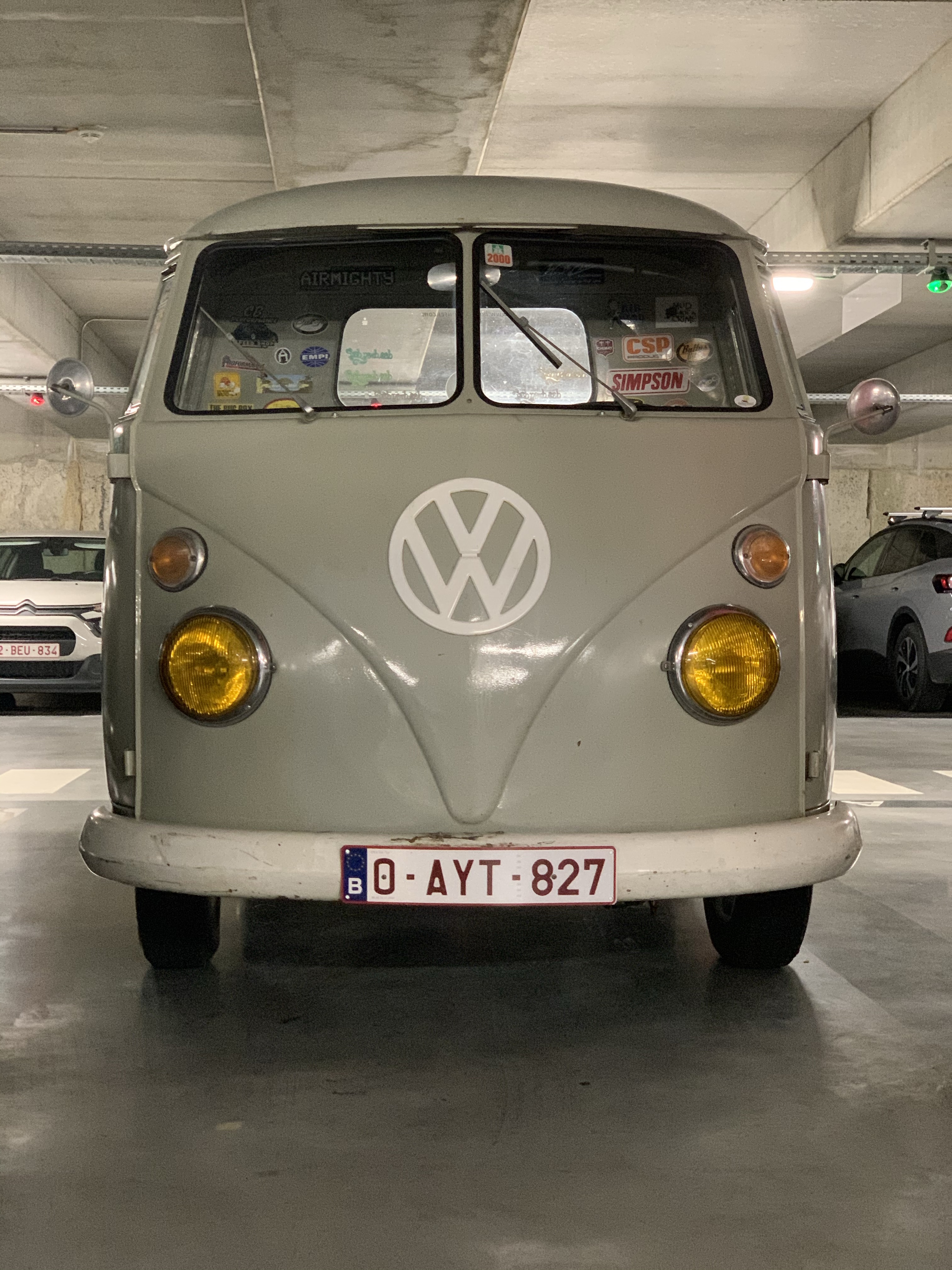 Vooraanzicht voertuig